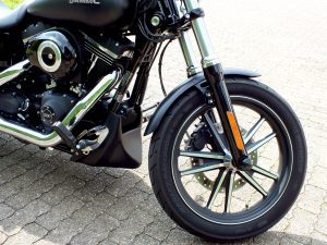 Dyna Belly Pan Without Crash Bars